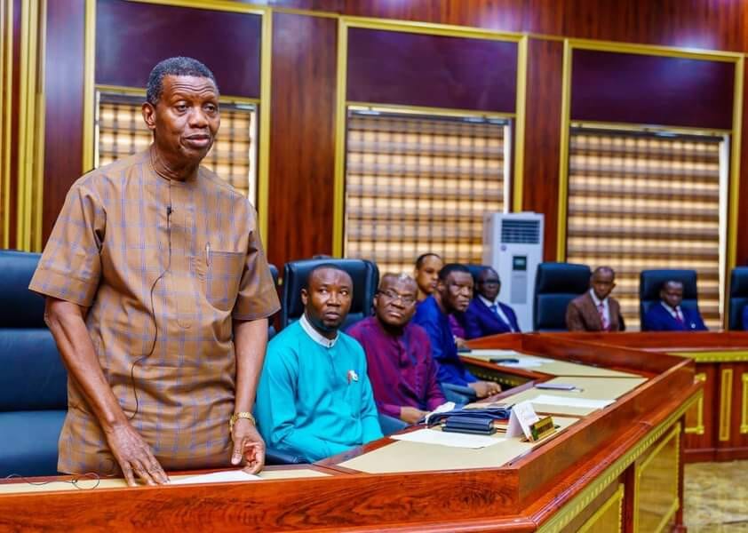 PASTOR ADEBAYOR VISITS UZODIMMA, ASSURES HIM OF DIVINE INTERVENTION OVER INSECURITY CHALLENGES (SEE PHOTOS), PASTOR ADEBAYOR VISITS UZODIMMA, ASSURES HIM OF DIVINE INTERVENTION OVER INSECURITY CHALLENGES (SEE PHOTOS), INFINITY LOADED