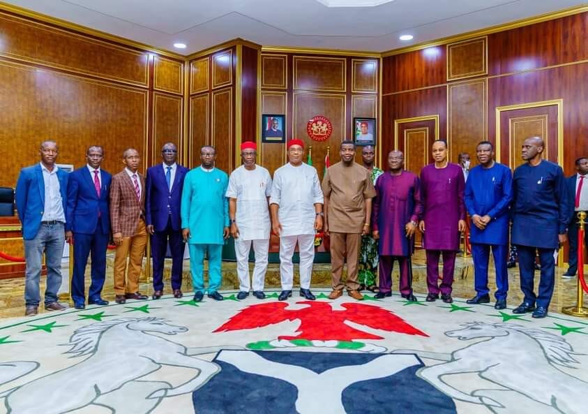 PASTOR ADEBAYOR VISITS UZODIMMA, ASSURES HIM OF DIVINE INTERVENTION OVER INSECURITY CHALLENGES (SEE PHOTOS), PASTOR ADEBAYOR VISITS UZODIMMA, ASSURES HIM OF DIVINE INTERVENTION OVER INSECURITY CHALLENGES (SEE PHOTOS), INFINITY LOADED