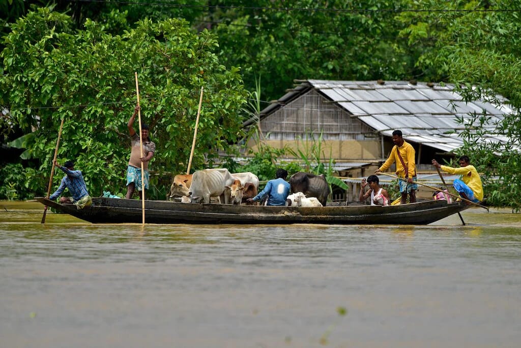 FLOOD KILLS 25 IN INDIA AND ALSO DISPLACES THOUSANDS, INFINITY LOADED FLOOD KILLS 25 IN INDIA AND ALSO DISPLACES THOUSANDS, FLOOD KILLS 25 IN INDIA AND ALSO DISPLACES THOUSANDS, INFINITY LOADED