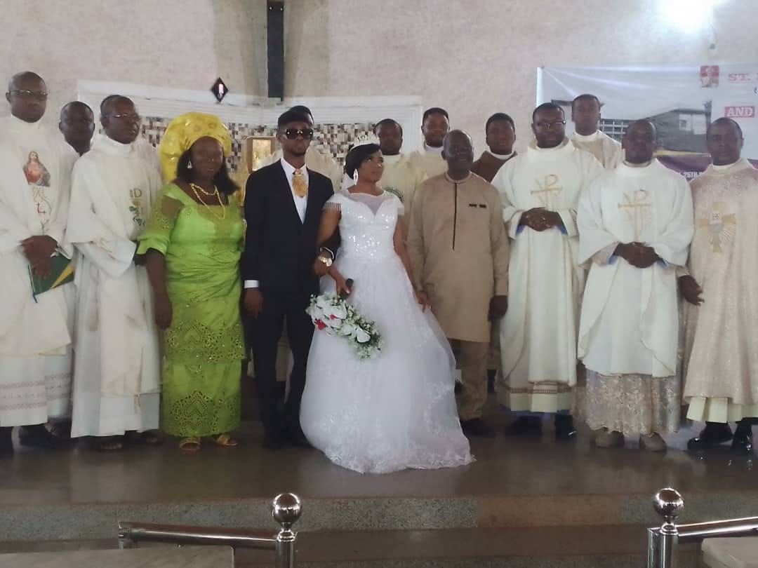 TWO VISUALLY IMPAIRED PERSONS IN ANAMBRA STATE, NIGERIA GET MARRIED IN ROMAN CATHOLIC, TWO VISUALLY IMPAIRED PERSONS IN ANAMBRA STATE, NIGERIA GET MARRIED IN ROMAN CATHOLIC, INFINITY LOADED