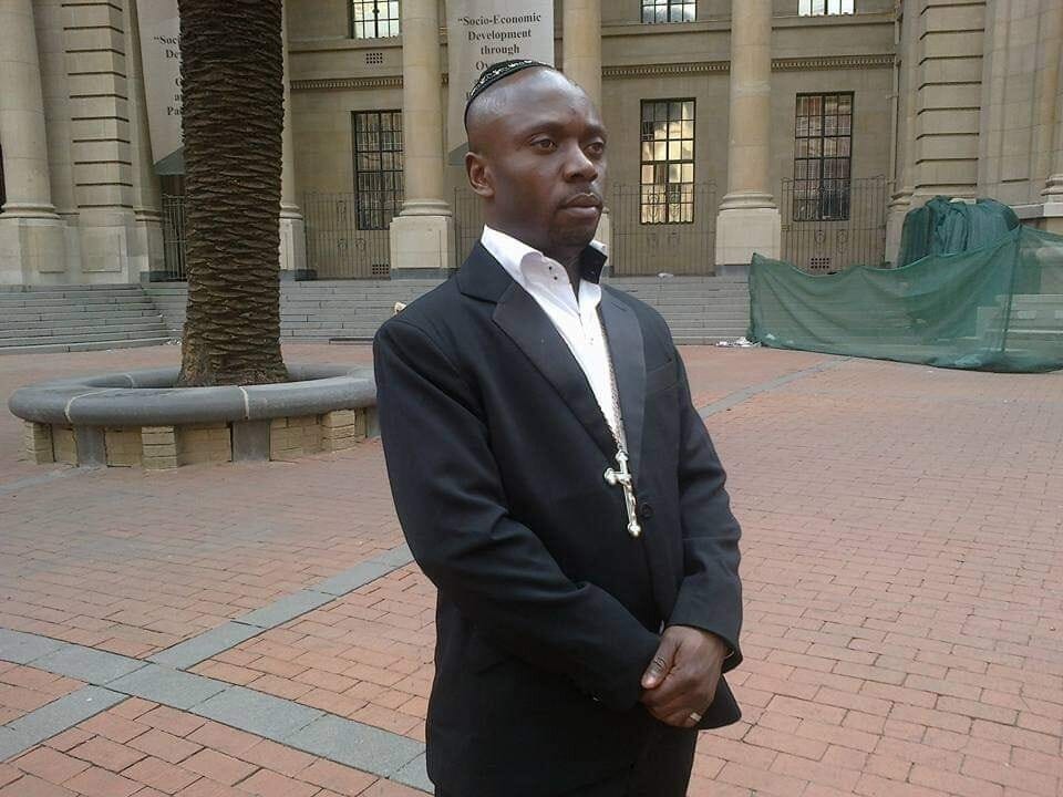 BREAKING NEWS: Nigerian man shot dead by armed robbers in South Africa, BREAKING NEWS: Nigerian man shot dead by armed robbers in South Africa, INFINITY LOADED