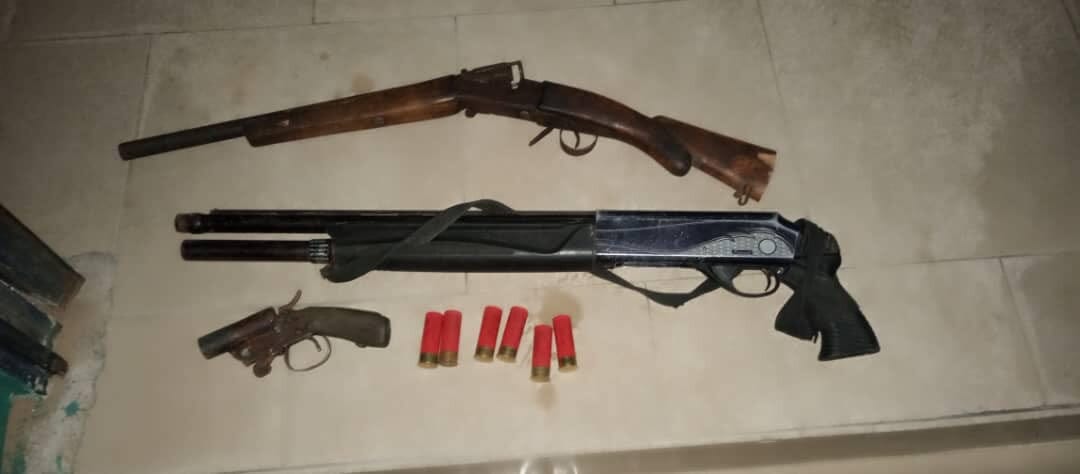 Delta state police command arrests two suspected armed robbers and kidnap gang leader as police foil plot to abduct prominent chief in Delta, Delta state police command arrests two suspected armed robbers and kidnap gang leader as police foil plot to abduct prominent chief in Delta, INFINITY LOADED