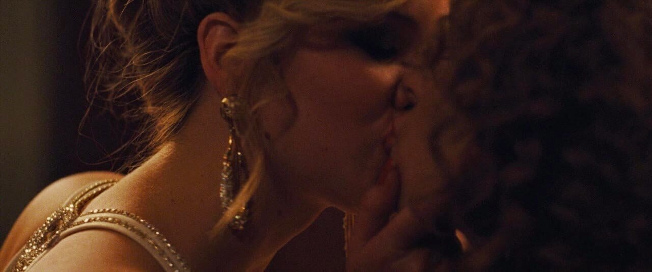 Top Amazing Hollywood Onscreen Kisses That Were So Magical But You Would Never Have Guessed Were Improvised, Top Amazing Hollywood Onscreen Kisses That Were So Magical But You Would Never Have Guessed Were Improvised, INFINITY LOADED