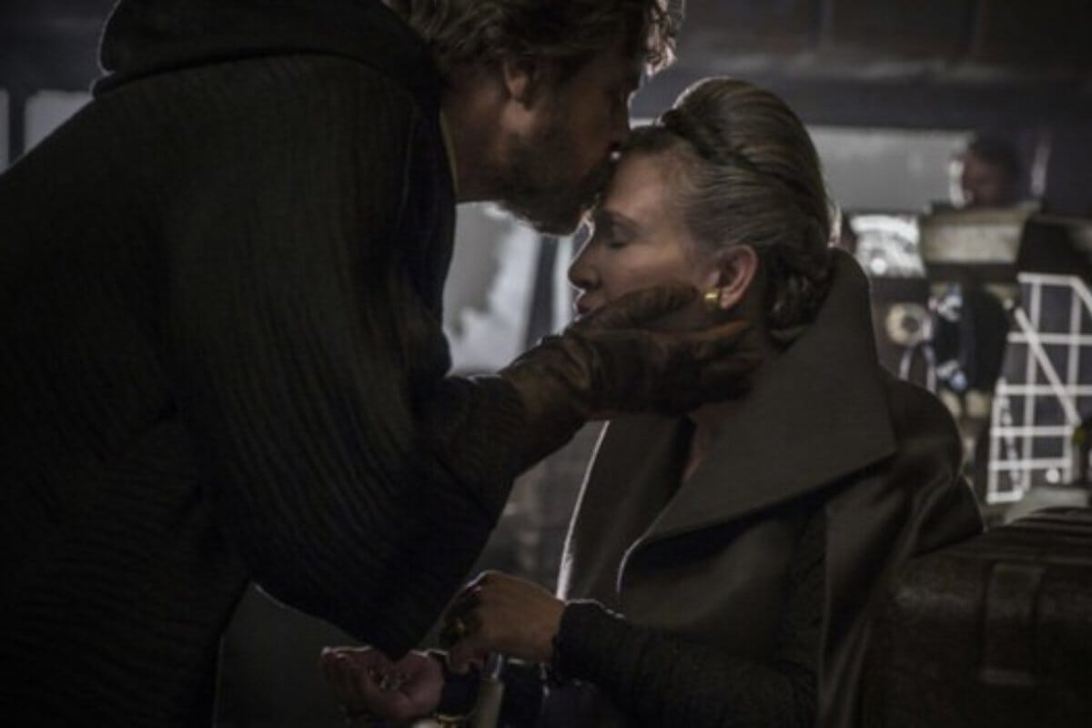 Top Amazing Hollywood Onscreen Kisses That Were So Magical But You Would Never Have Guessed Were Improvised, Top Amazing Hollywood Onscreen Kisses That Were So Magical But You Would Never Have Guessed Were Improvised, INFINITY LOADED