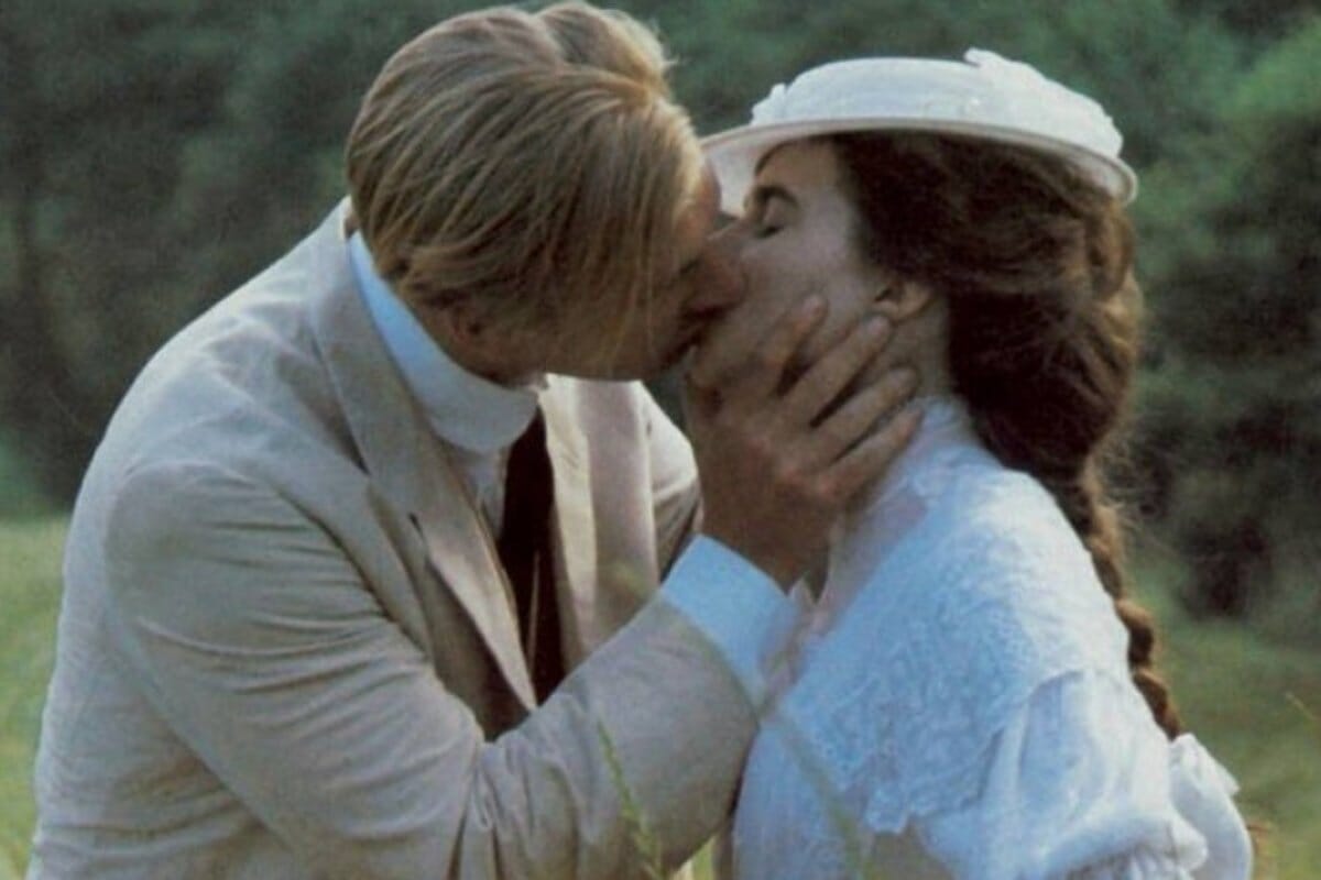 Top Amazing Hollywood Onscreen Kisses That Were So Magical But You Would Never Have Guessed Were Improvised, Top Amazing Hollywood Onscreen Kisses That Were So Magical But You Would Never Have Guessed Were Improvised, INFINITY LOADED