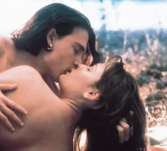 Top Amazing Hollywood Onscreen Kisses That Were So Magical But You Would Never Have Guessed Were Improvised, Top Amazing Hollywood Onscreen Kisses That Were So Magical But You Would Never Have Guessed Were Improvised, INFINITY LOADED