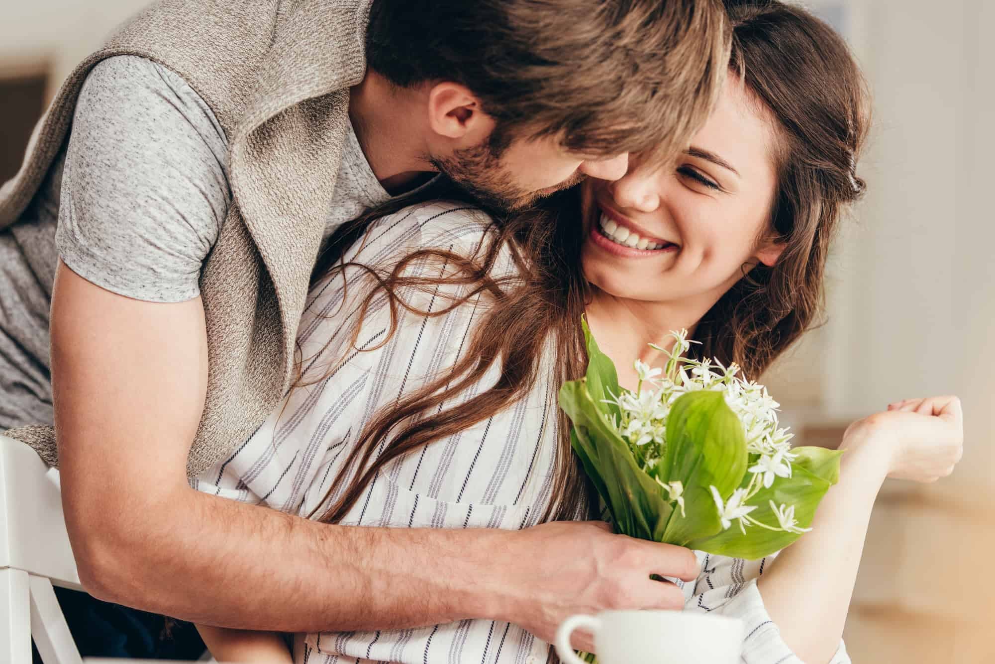 10 Sweet Things To Say To Your Girlfriend To Make Her Feel Good, 13 Ways To Keep A Man Deeply In Love With You, INFINITY LOADED