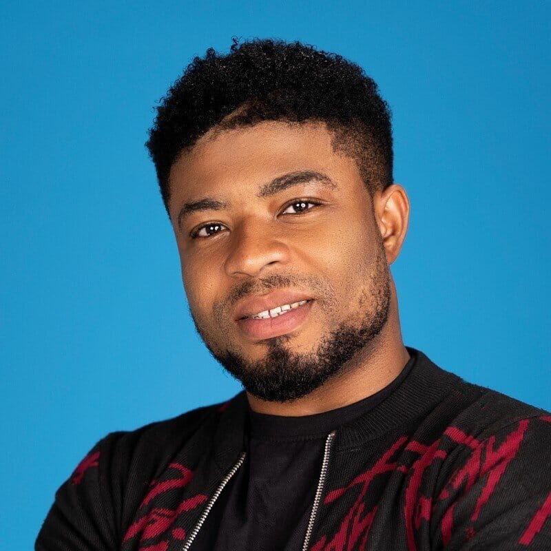 21 Top Nigerian Bloggers That Are Worth Following, 21 Top Nigerian Bloggers That Are Worth Following, INFINITY LOADED