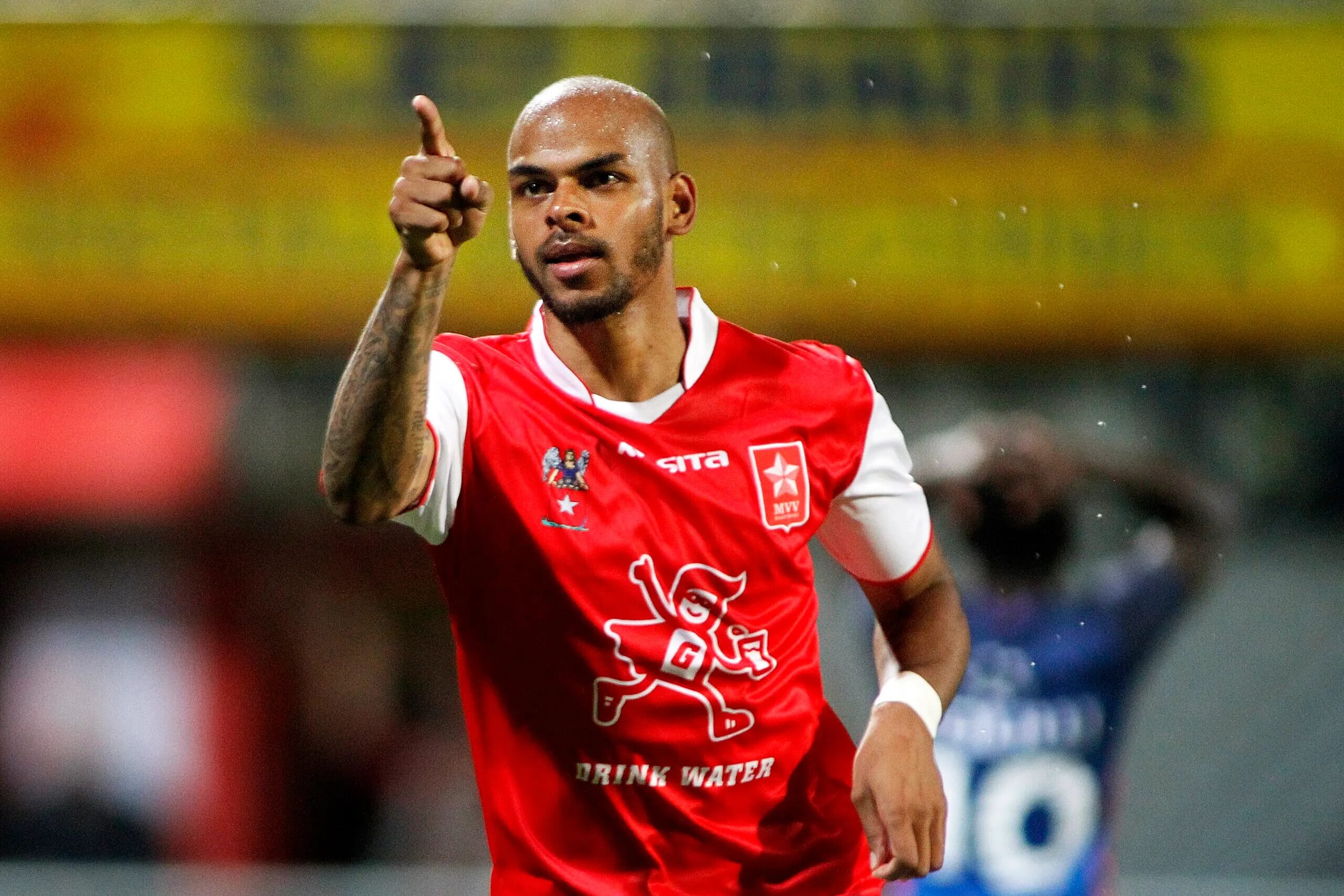 20 Indigenous Nigerian Footballers Who Rejected Nigeria For Other Countries, 20 Indigenous Nigerian Footballers Who Rejected Nigeria For Other Countries, INFINITY LOADED