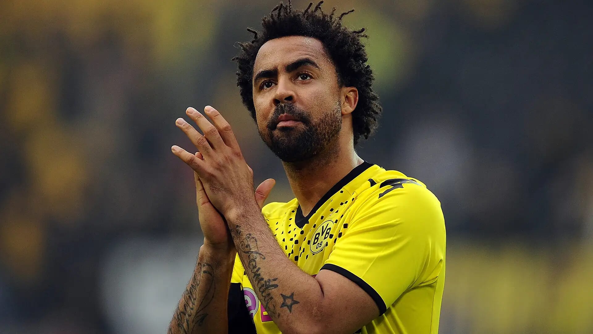 20 Indigenous Nigerian Footballers Who Rejected Nigeria For Other Countries, 20 Indigenous Nigerian Footballers Who Rejected Nigeria For Other Countries, INFINITY LOADED